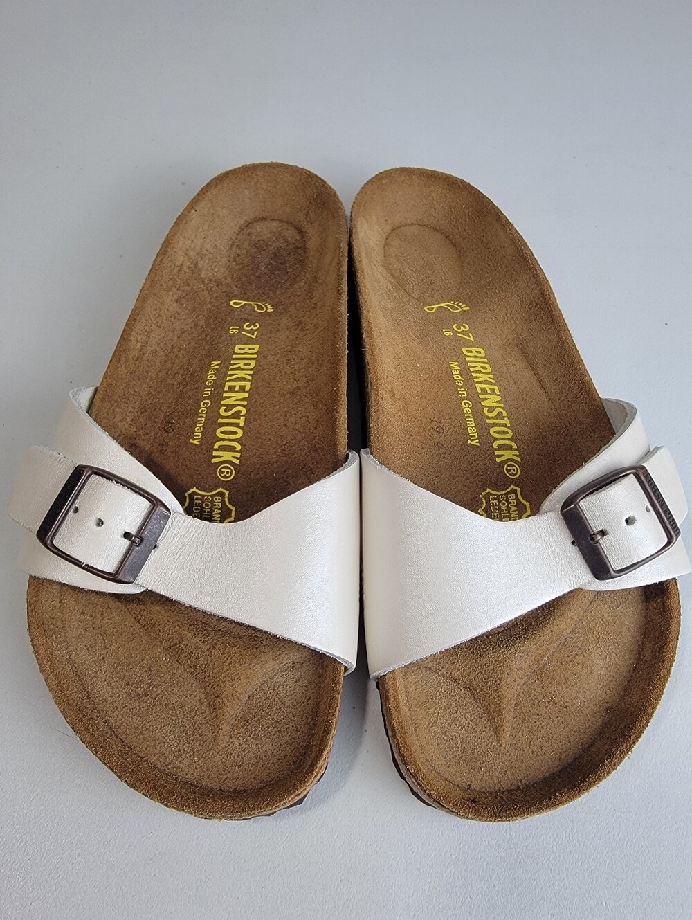 Birkenstock Madrid Slide Sandals, Light Cream Leather, Women's 37 / 6-6.5 EUC